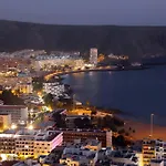 Apartment 2-bedroom On Cristianos *