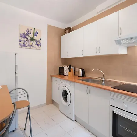 Apartment 2-bedroom On Cristianos