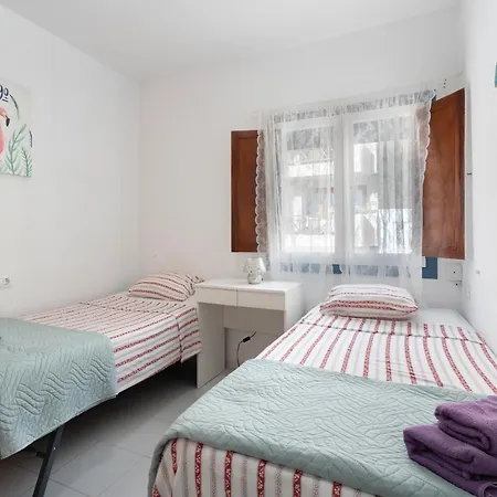 2-bedroom On Cristianos *