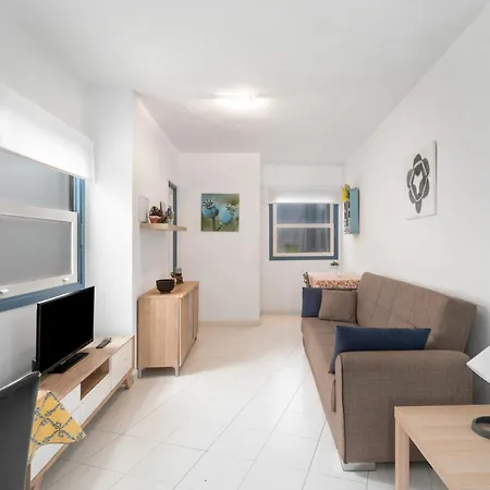 Apartment 2-bedroom On Cristianos *
