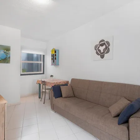 2-bedroom On Cristianos Los Cristianos (Tenerife)