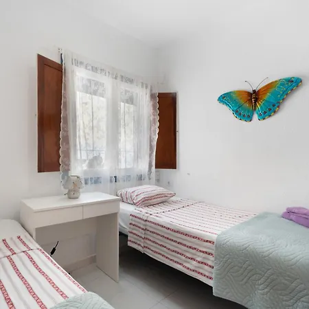 2-bedroom On Cristianos