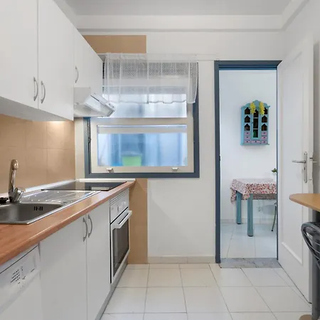 2-bedroom On Cristianos